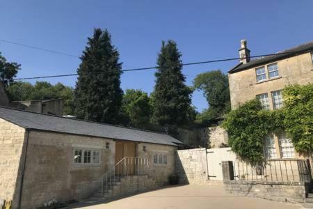 Box  Skittles - Charming One Bedroom Apartment - Parking - Easy Access To Bath מראה חיצוני תמונה