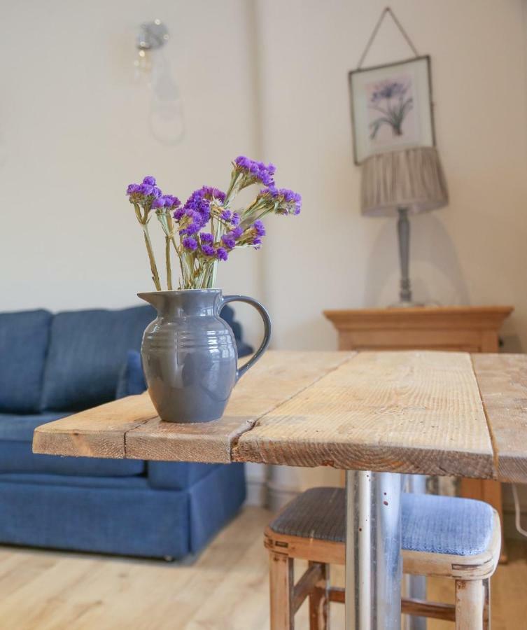 Box  Skittles - Charming One Bedroom Apartment - Parking - Easy Access To Bath מראה חיצוני תמונה