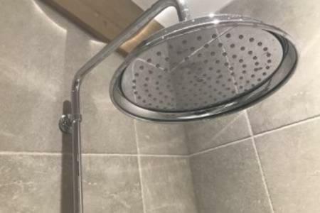 Box  Skittles - Charming One Bedroom Apartment - Parking - Easy Access To Bath מראה חיצוני תמונה
